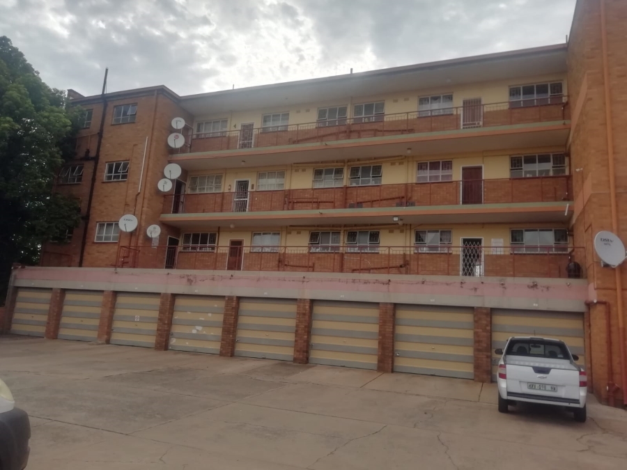 2 Bedroom Property for Sale in Potchefstroom North West